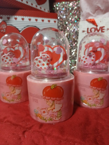 Nook and Candle Heart Globe Pillar Scented Candle 5.oz Cherrie pie Candle